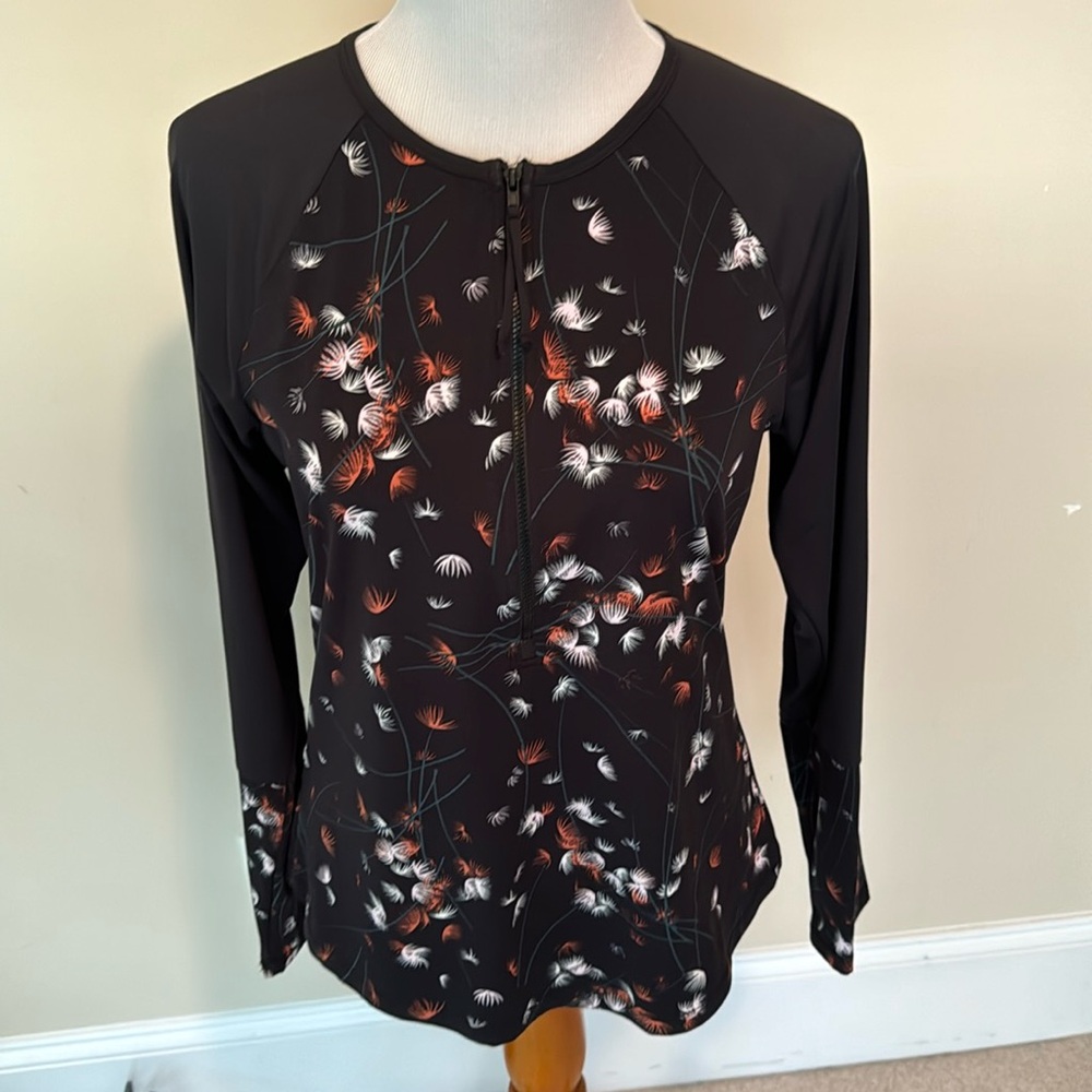 Carve Designs half zip rashguard women’s size large